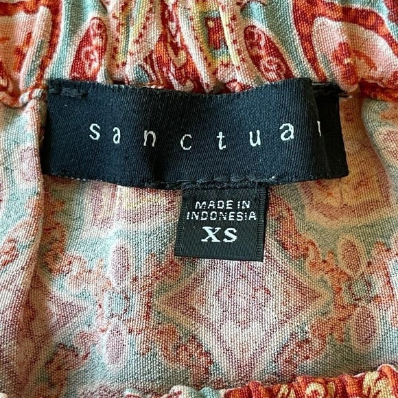 Sanctuary‎ Off Shoulder with Ruffle Shift - Picture 4 of 6